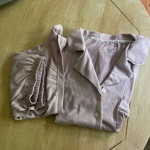 Comfy pajamas. Shorts, button short sleeve top. Great condition. Worn once